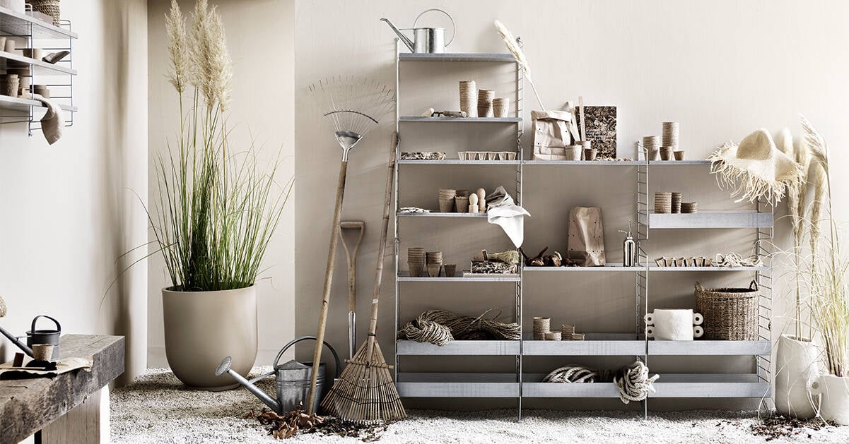 Nu är den här – nya Stringhyllan för trädgården