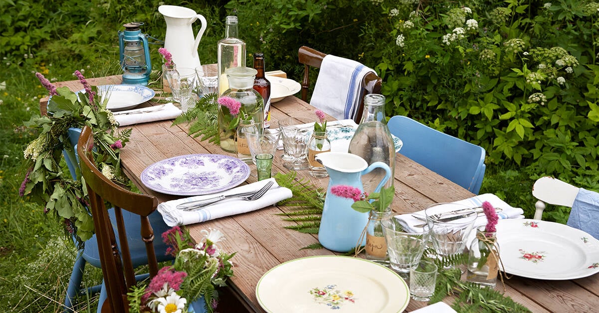 Duka ute i det gröna inför sommarens alla bjudningar
