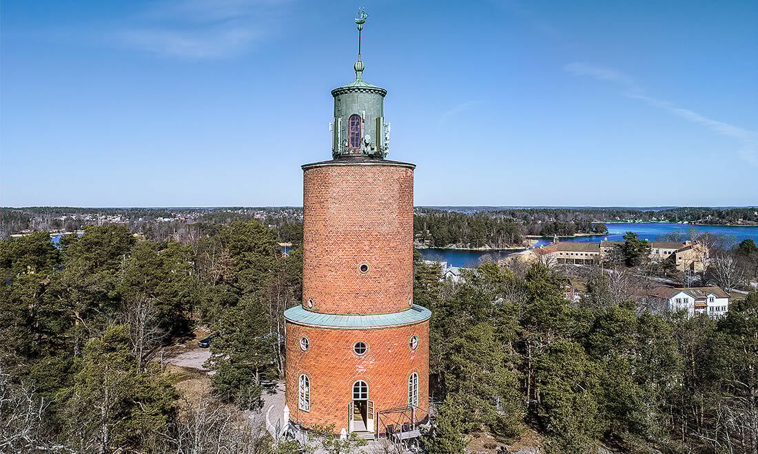 Nu har du chansen att skapa ett unikt boende – i ett gammalt vattentorn