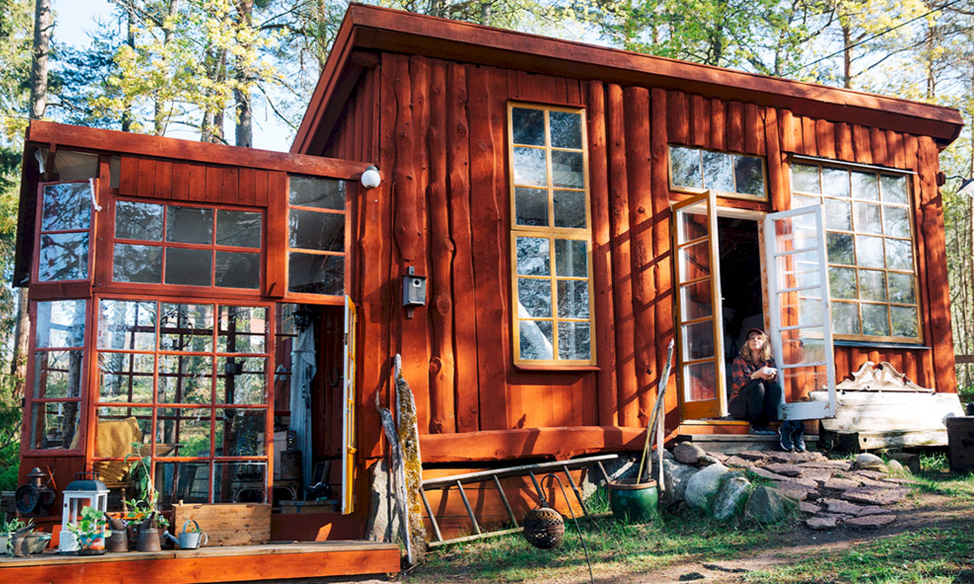 Ladan blev bed & breakfast: ”Enda jag köpt är en planka för 19 kronor och linoljefärg”