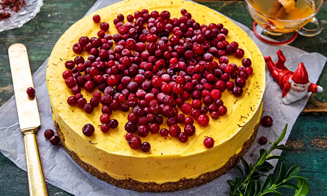 Recept till glöggminglet: Saffranscheesecake med lingon