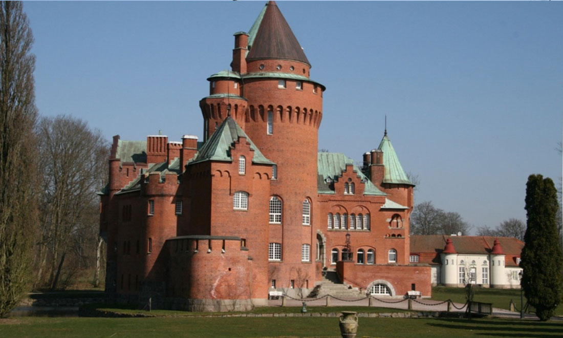 Rickard bor på Greveholm: ”Väggarna här har sett mycket”