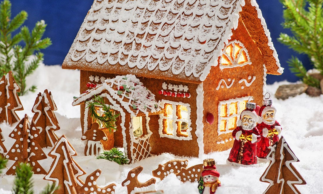 Så gör du julens finaste pepparkakshus – mallar och beskrivning